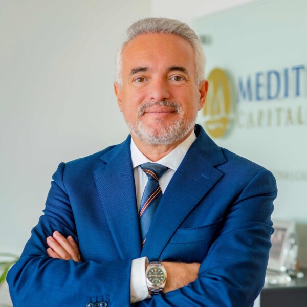 MCS-Photos-14_retouched_mid-res-Square-600x600